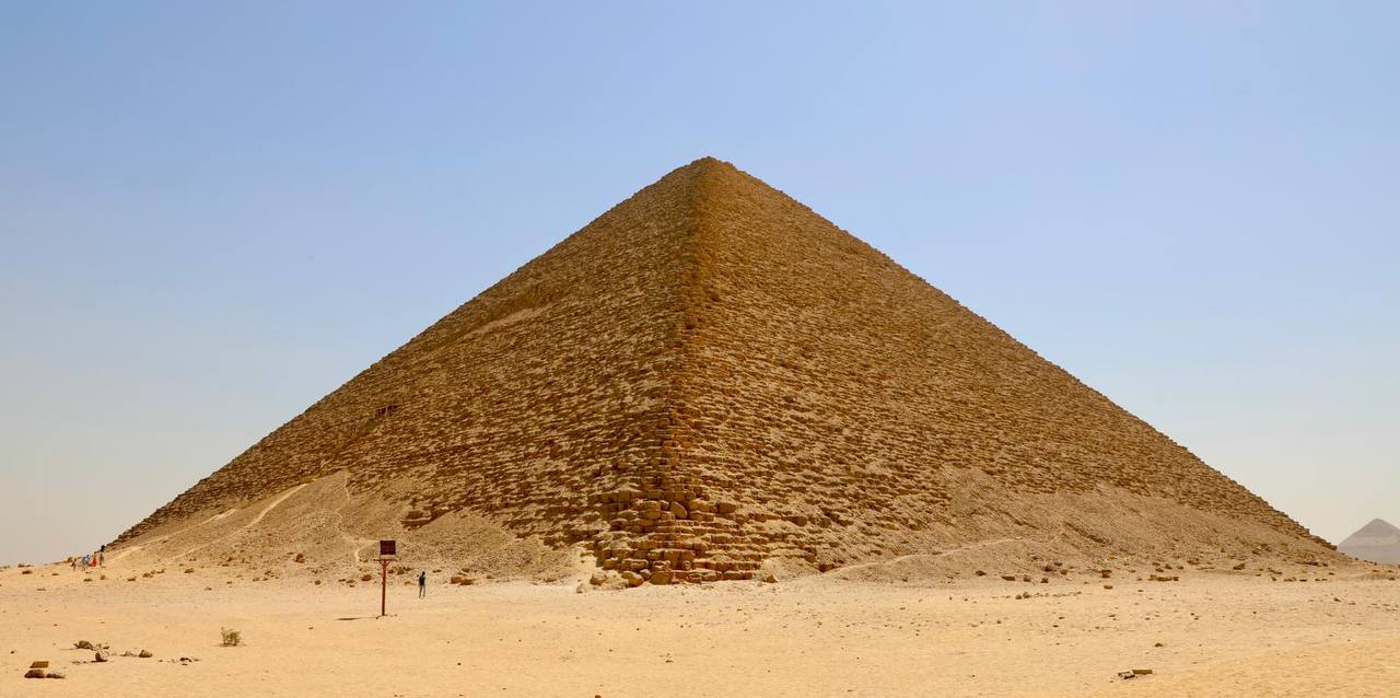 Memphis, Dahshur & Mit Rahina Day Tour