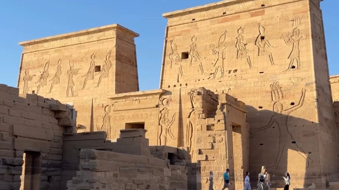 Aswan Day Tour: Philae Temple, High Dam & Unfinished Obelisk