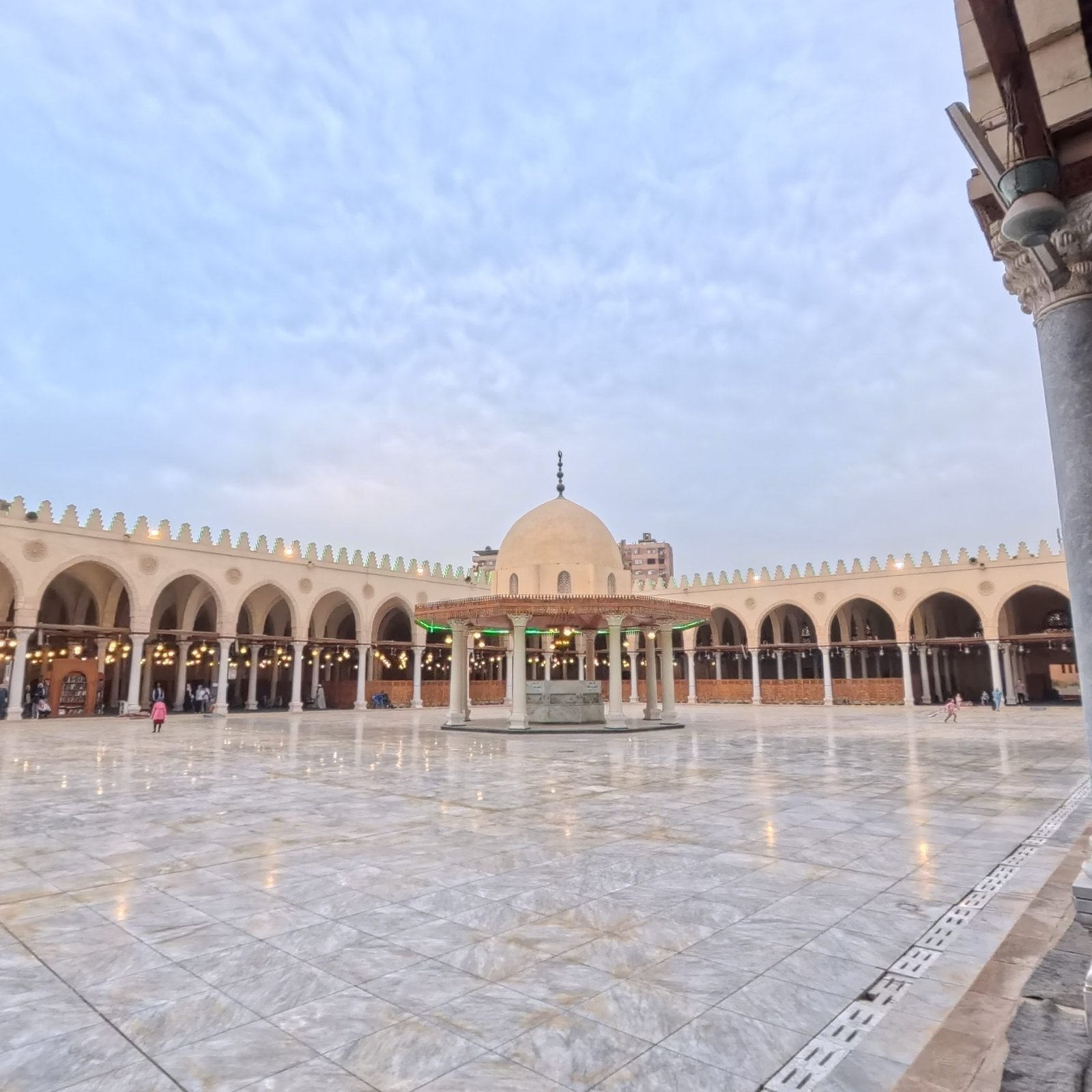 Old Cairo Day Tour: Amr Ibn El-Aas Mosque, Hanging Church & Khan El-Khalili