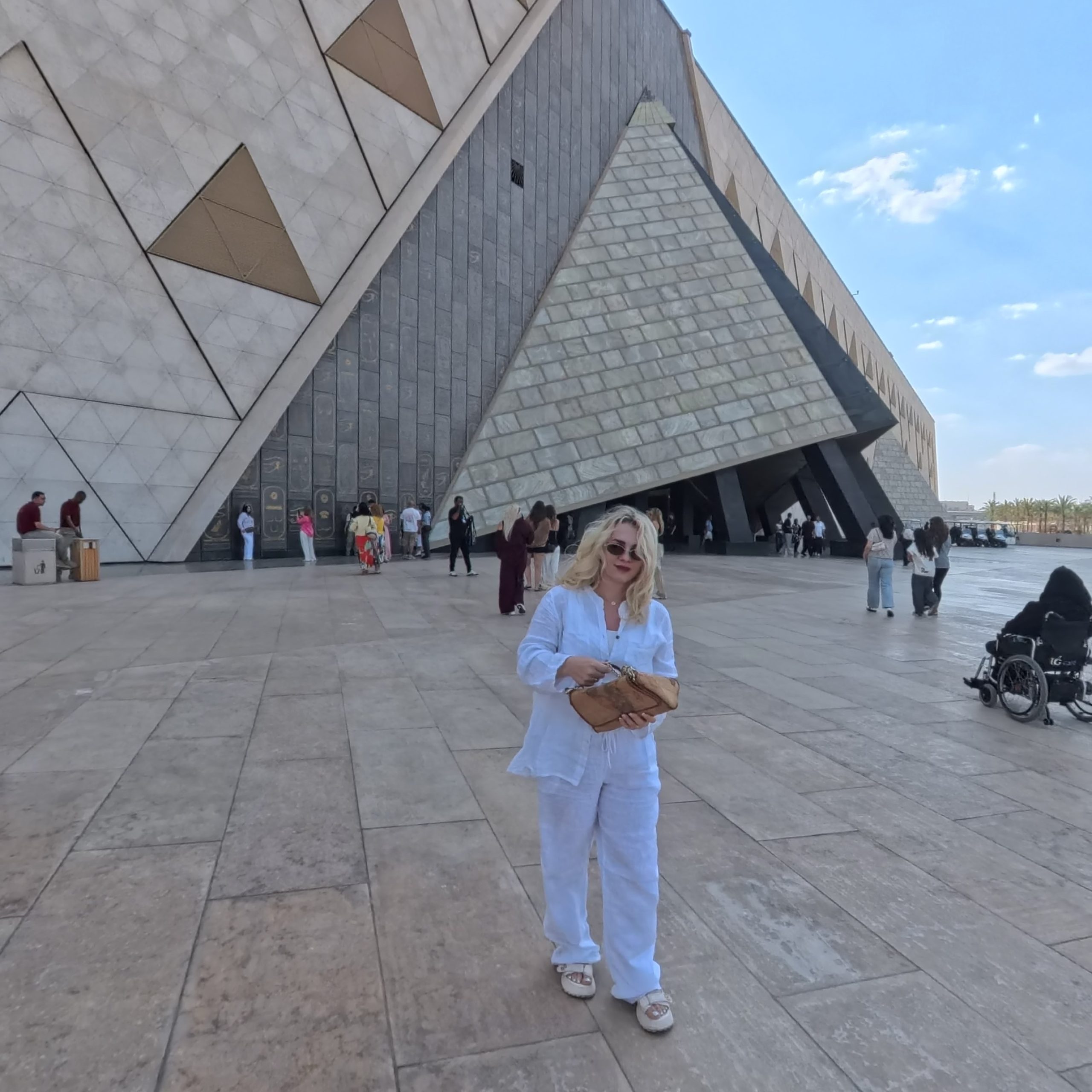 Pyramids and Grand Egyptian Museum Day Tour